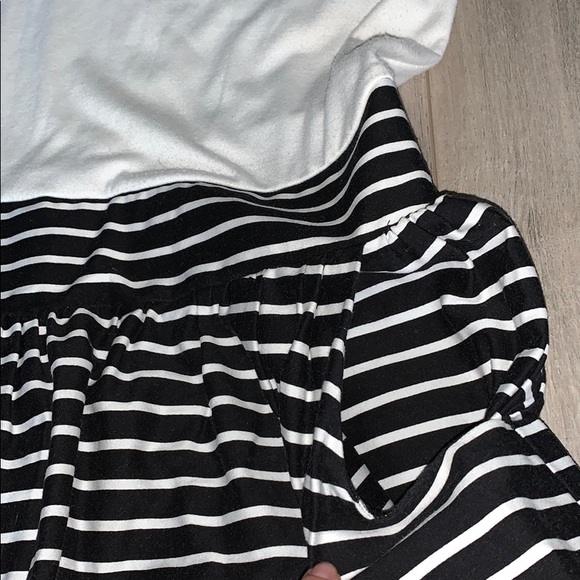 2/$25 Necessary Objects Large Dress with pockets - Picture 2 of 5